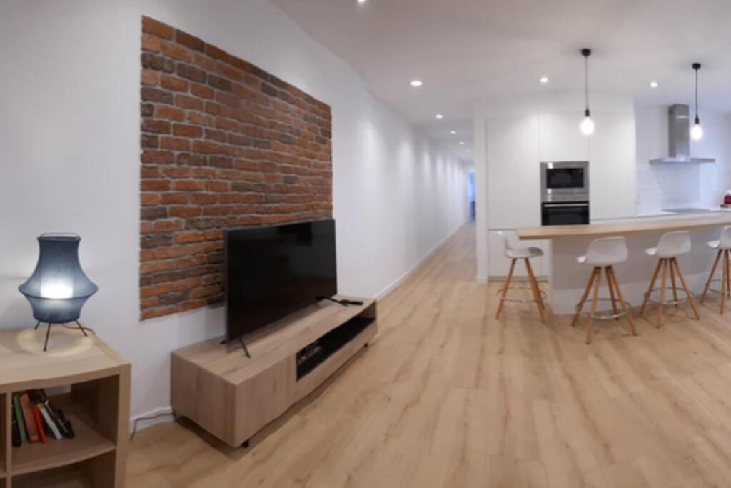 Apartamentos Milan 2 Oviedo Dış mekan fotoğraf